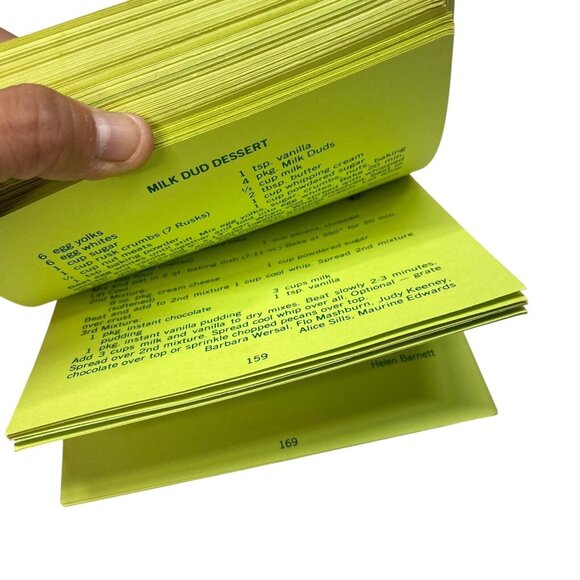 Vintage Collection Of Recipe Cards- Breads Salads Main Dishes Veggies Cakes etc - Picture 5 of 7